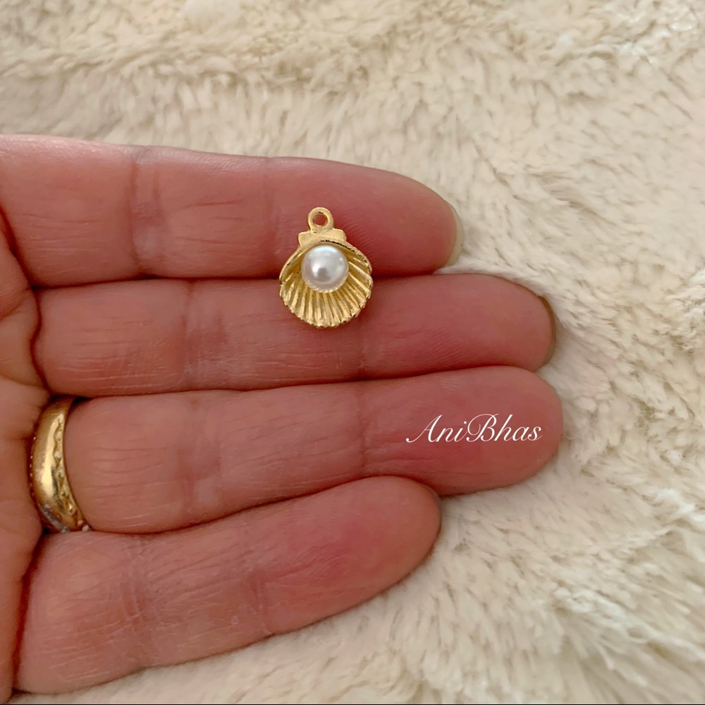 2 Seashell CharmsGold Tone with Faux Pearl